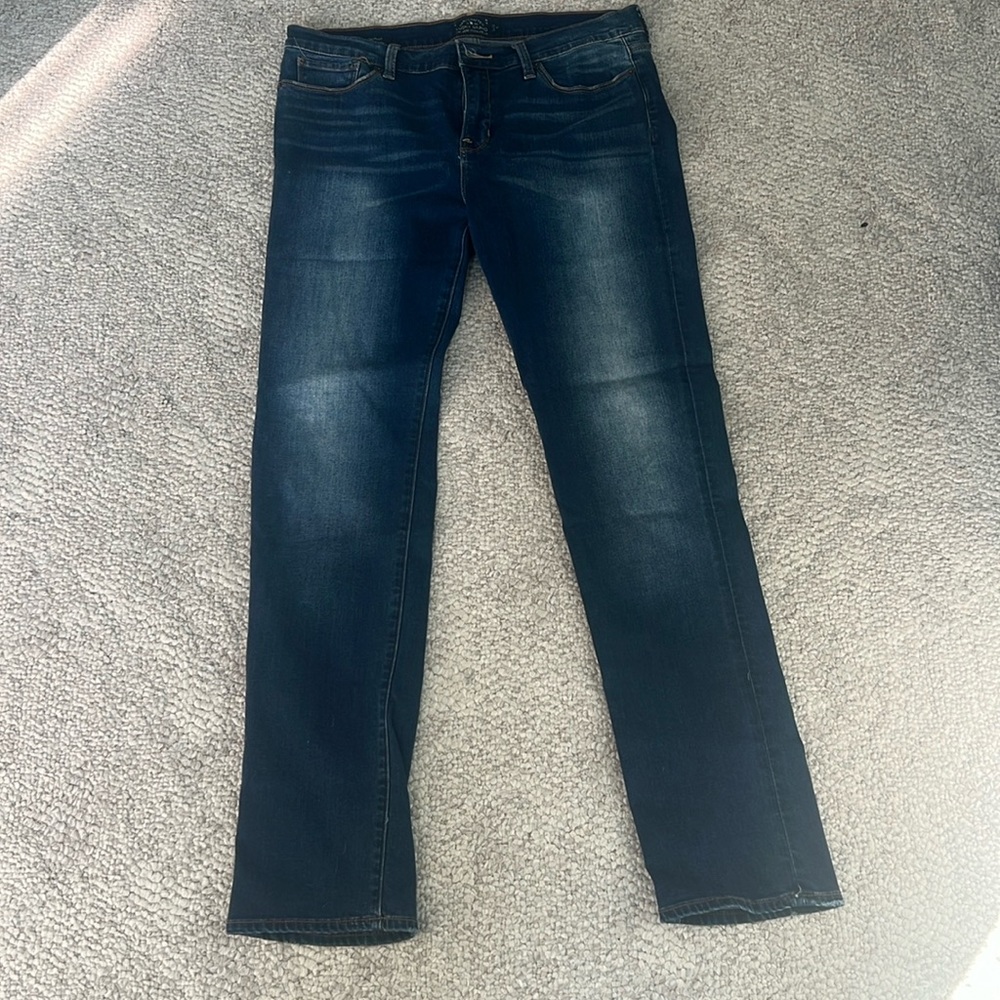 Luck Brand Brooke Straight Women’s Jeans. Never been worn.